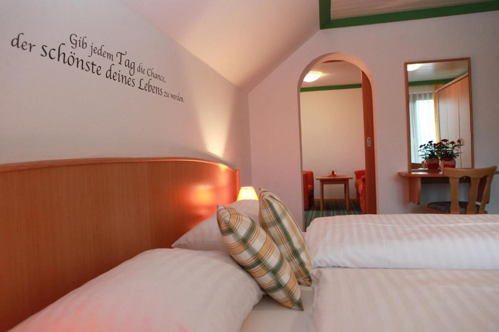 Gasthof Karlwirt Sankt Andrä im Lungau Extérieur photo