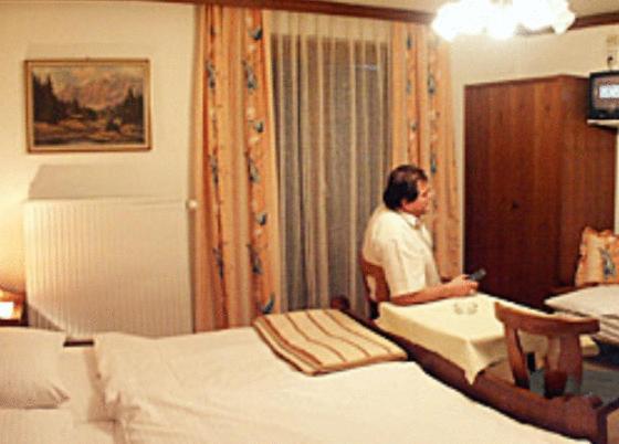 Gasthof Karlwirt Sankt Andrä im Lungau Extérieur photo