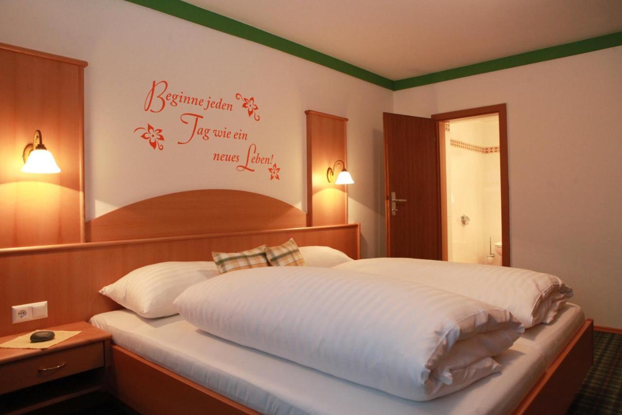 Gasthof Karlwirt Sankt Andrä im Lungau Chambre photo